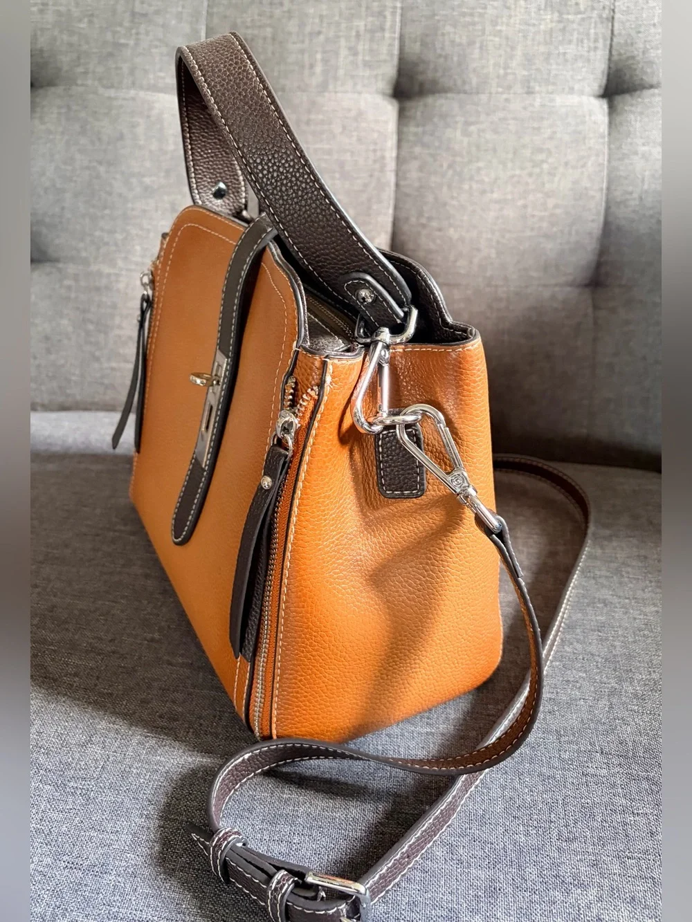 Classic Two-Tone Leather Top-Handle Bag - Tan & Dark Brown